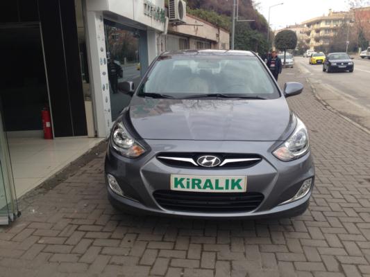 YENI HYUNDAI ACCENT BLUE  DVD NAVIGASYONLU 1.6 CRDI 128 HP